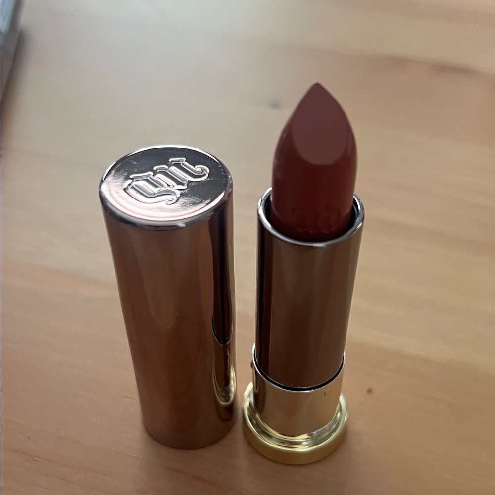 Urban Decay Comfort Matte Lipstick